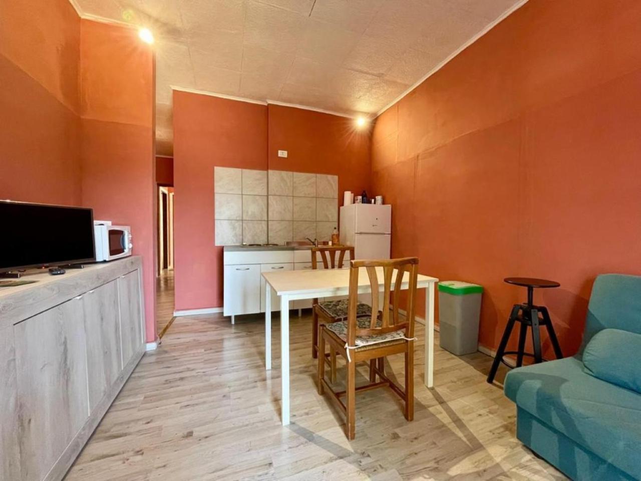 The Orange Housing In Como Exteriör bild